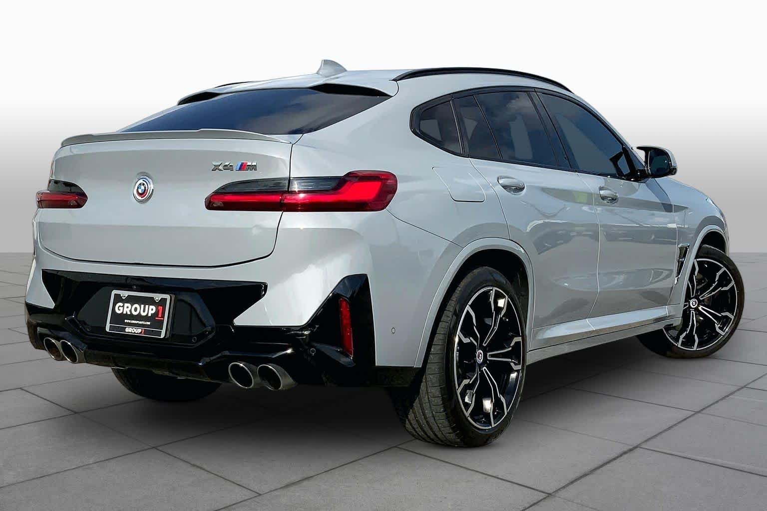 Used 2023 Brooklyn Grey Metallic BMW  image 12