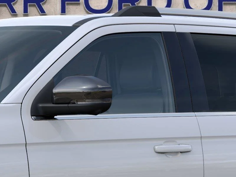 New 2027 Star White Metallic Tri-Coat Ford Platinum image 20