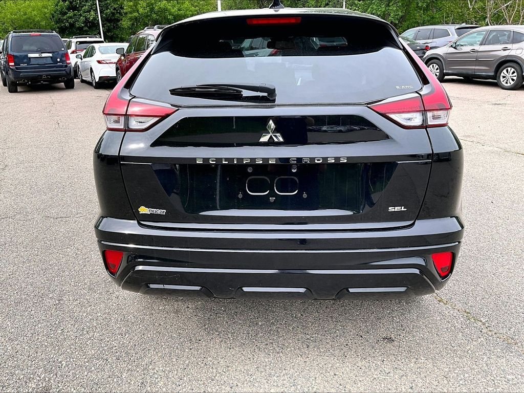 Used 2024 Black Mitsubishi SEL image 10