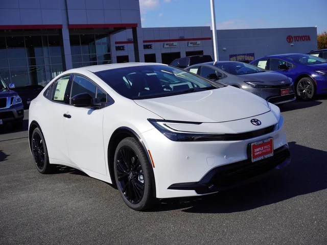 2026 Toyota Prius Plug-In Hybrid 2026 Toyota Prius Plug-In Hybrid Nightshade Hatchback