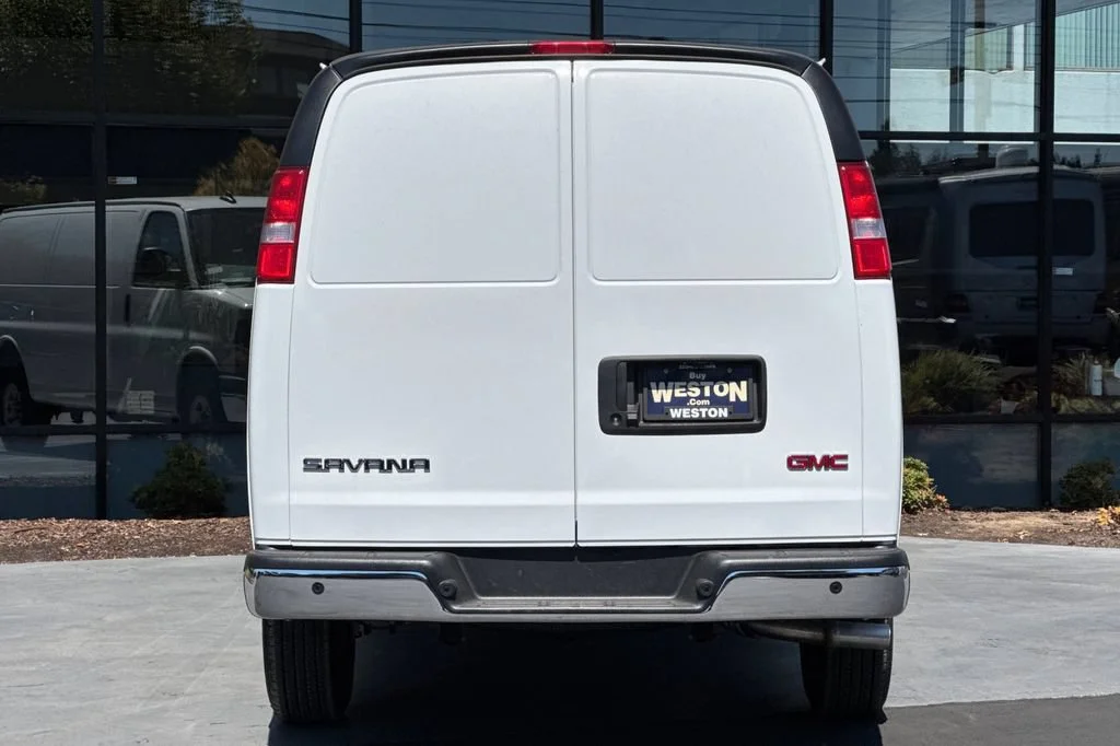 2025 GMC Savana Cargo Work Van - Photo 5