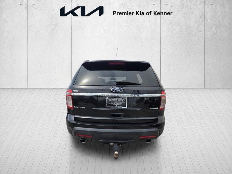 Used 2014 Black Ford Limited image 4