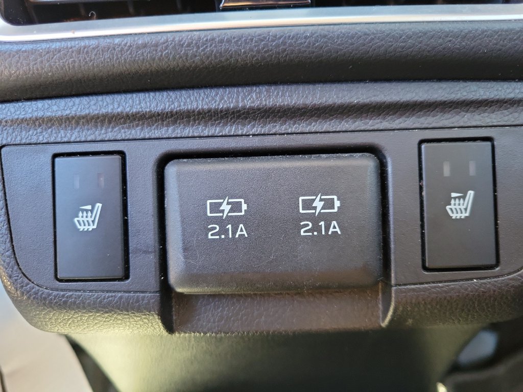 Used 2019 Black Subaru 2.5i Touring image 15