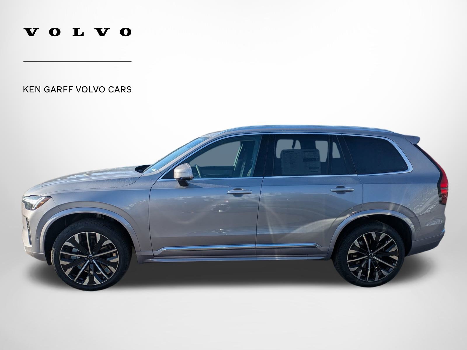 2026 Volvo XC90 Plus - Photo 7