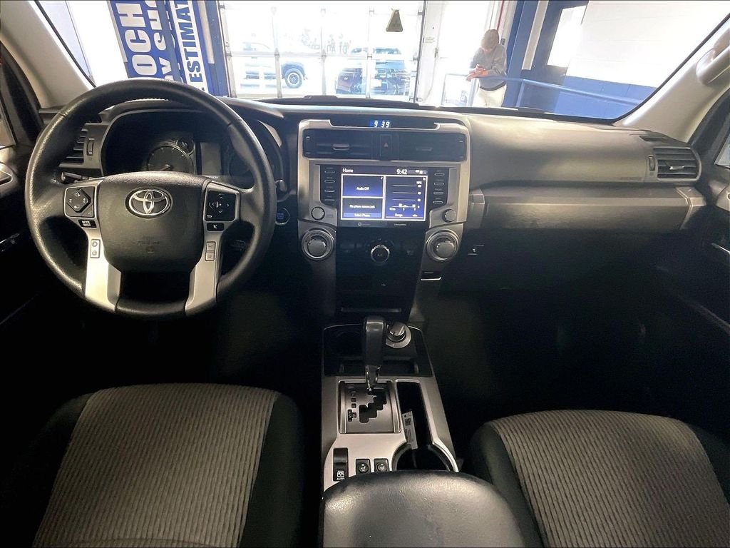 Used 2022 Red Toyota SR5 image 21