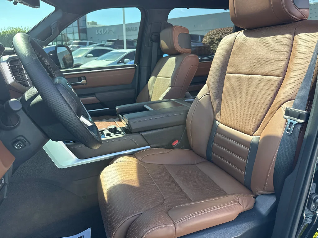 2025 Toyota Tundra 1794 Edition - Photo 14