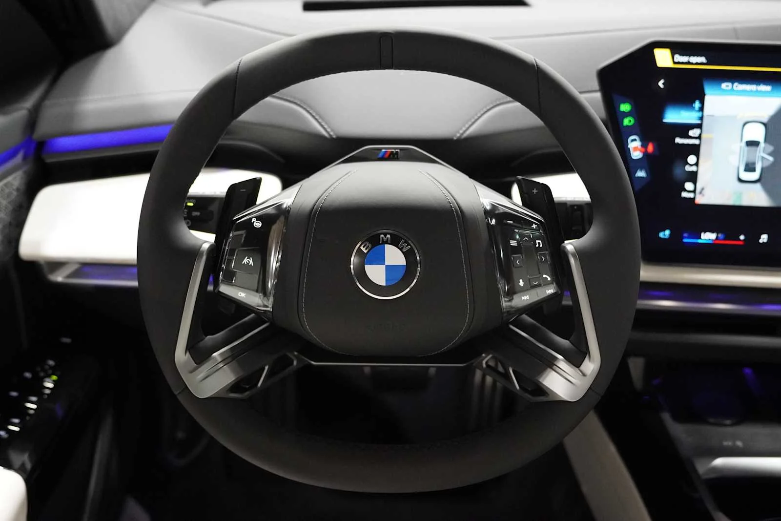 New 2027 Brooklyn Grey Metallic BMW 740i image 13