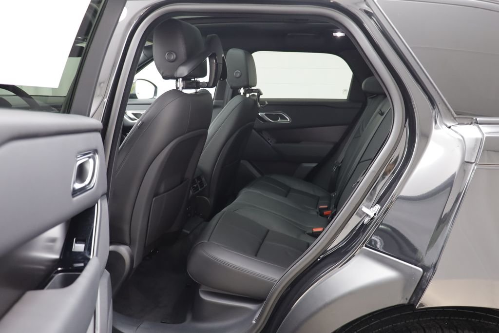 New 2026 Santorini Black LAND ROVER Dynamic SE image 15