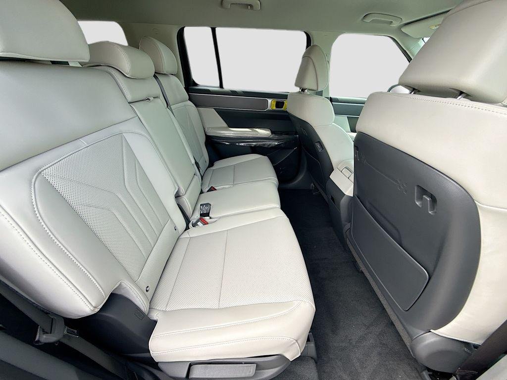 New 2026 Rockwood Green Hyundai SEL image 19