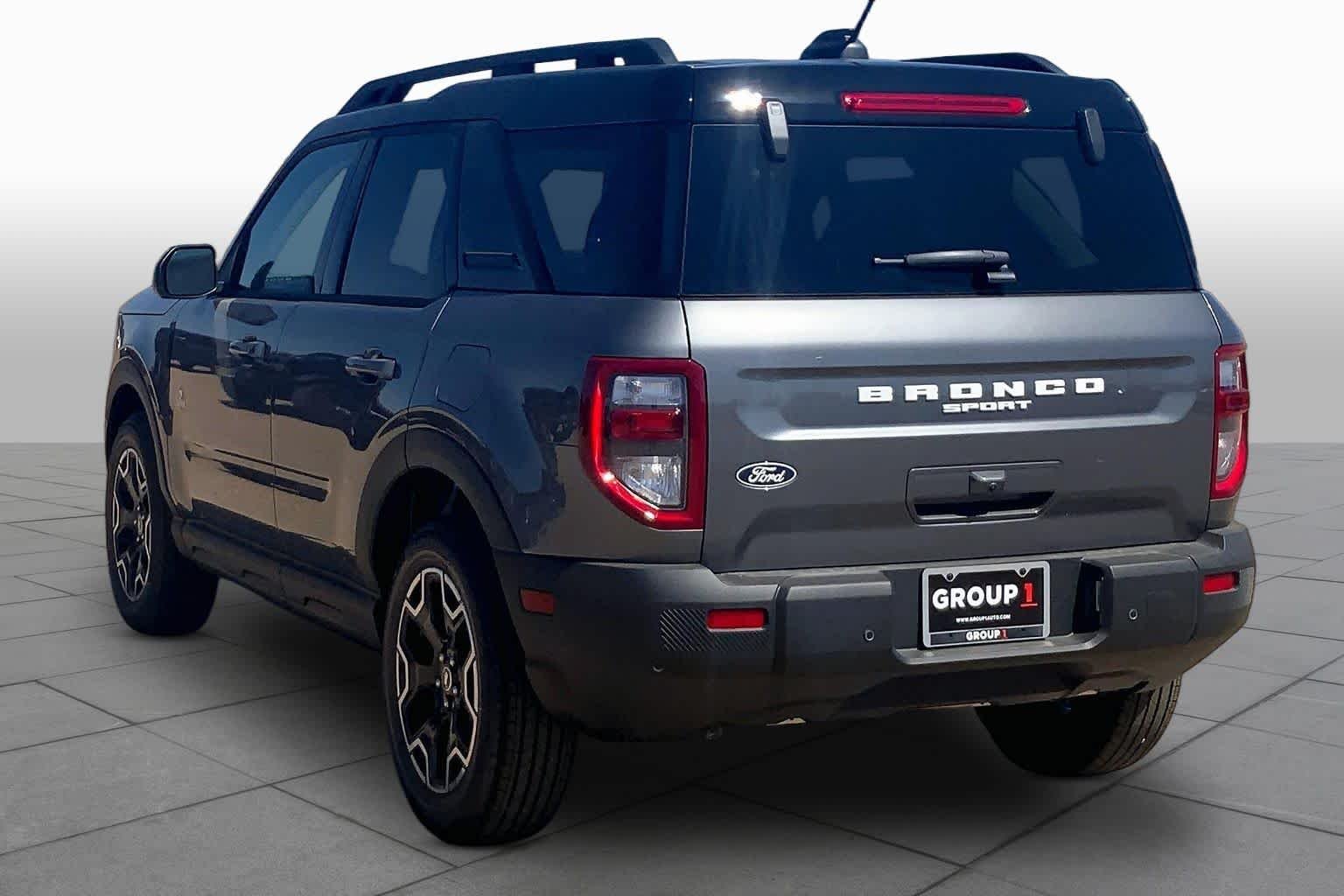 New 2026 Carbonized Gray Metallic Ford Outer Banks® image 12