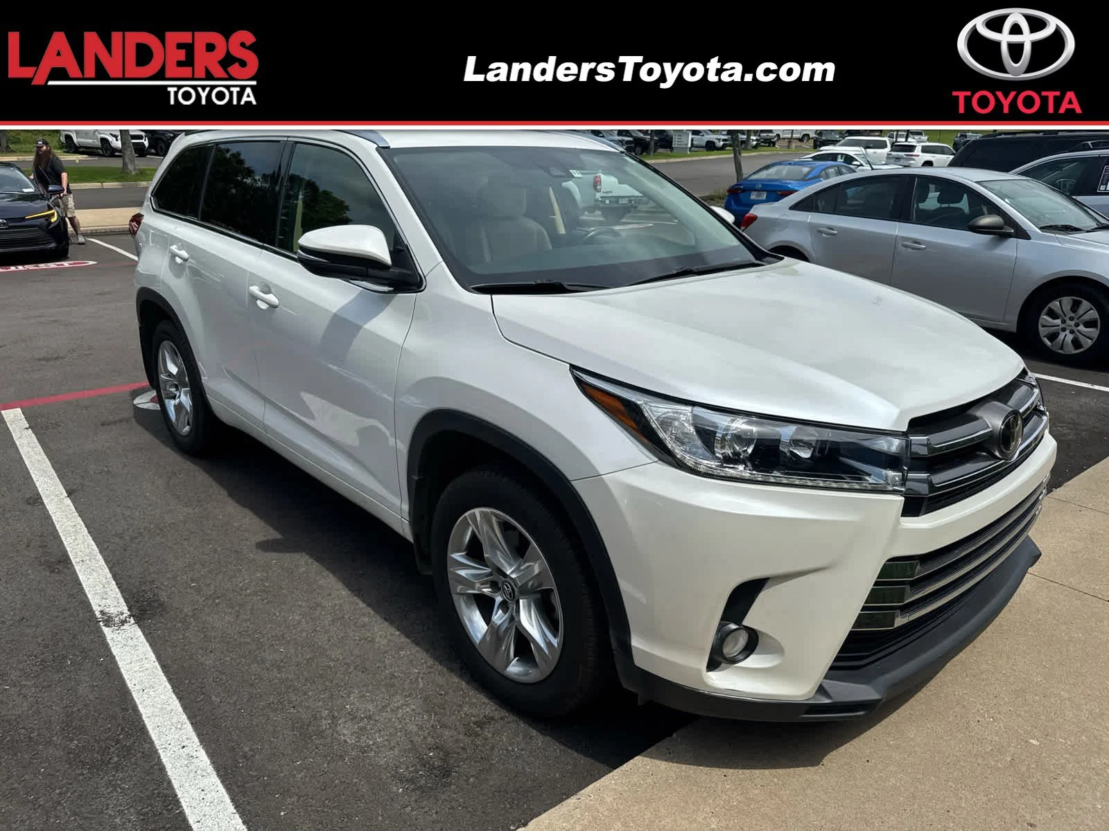 2017 Toyota Highlander Limited V6's photo