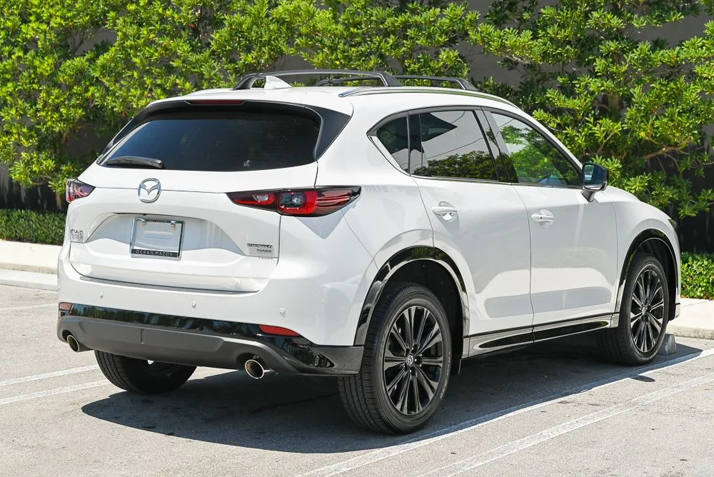 Certified Used 2025 White Mazda 2.5 Turbo Premium image 4