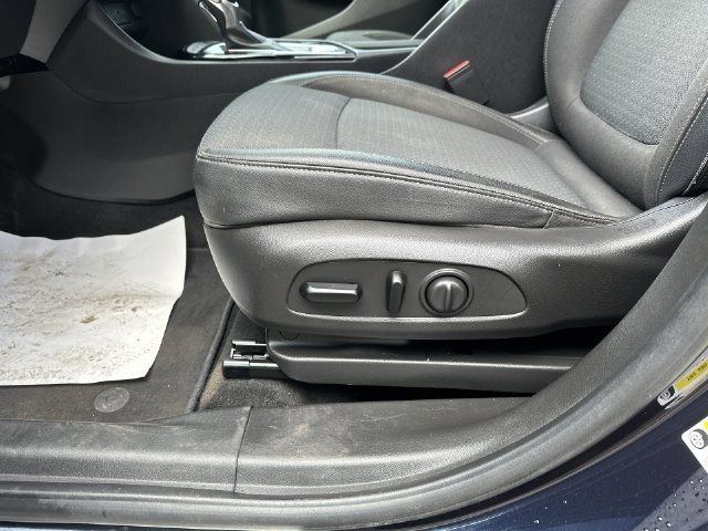 Used 2020 Dark Moon Blue Metallic Buick Select image 23
