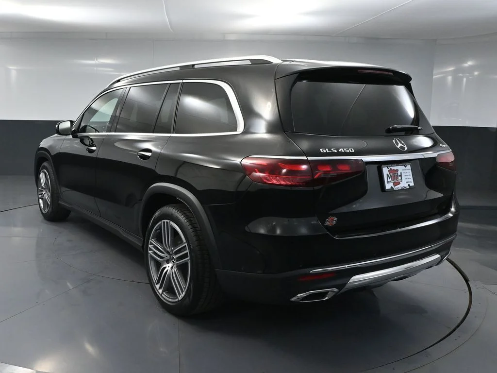 Used 2026 Black Mercedes-Benz GLS 450 image 5