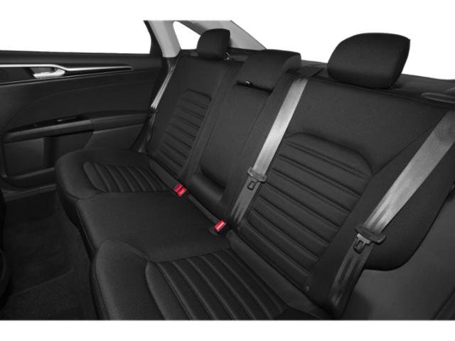 Used 2015  Ford SE image 14