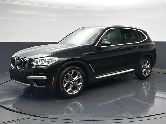 Used 2021 Black BMW sDrive30i image 10