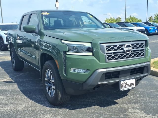 Used 2024 Green Nissan Crew Cab SL 4x4 image 26