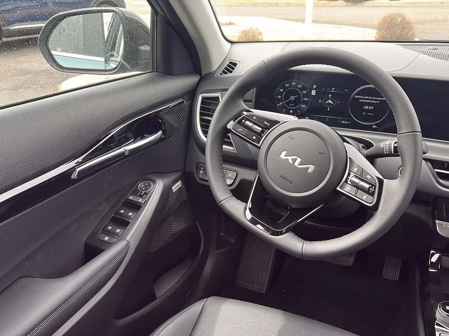 Used 2026 Pluton Blue/Fusion Black Roof Kia SX image 11