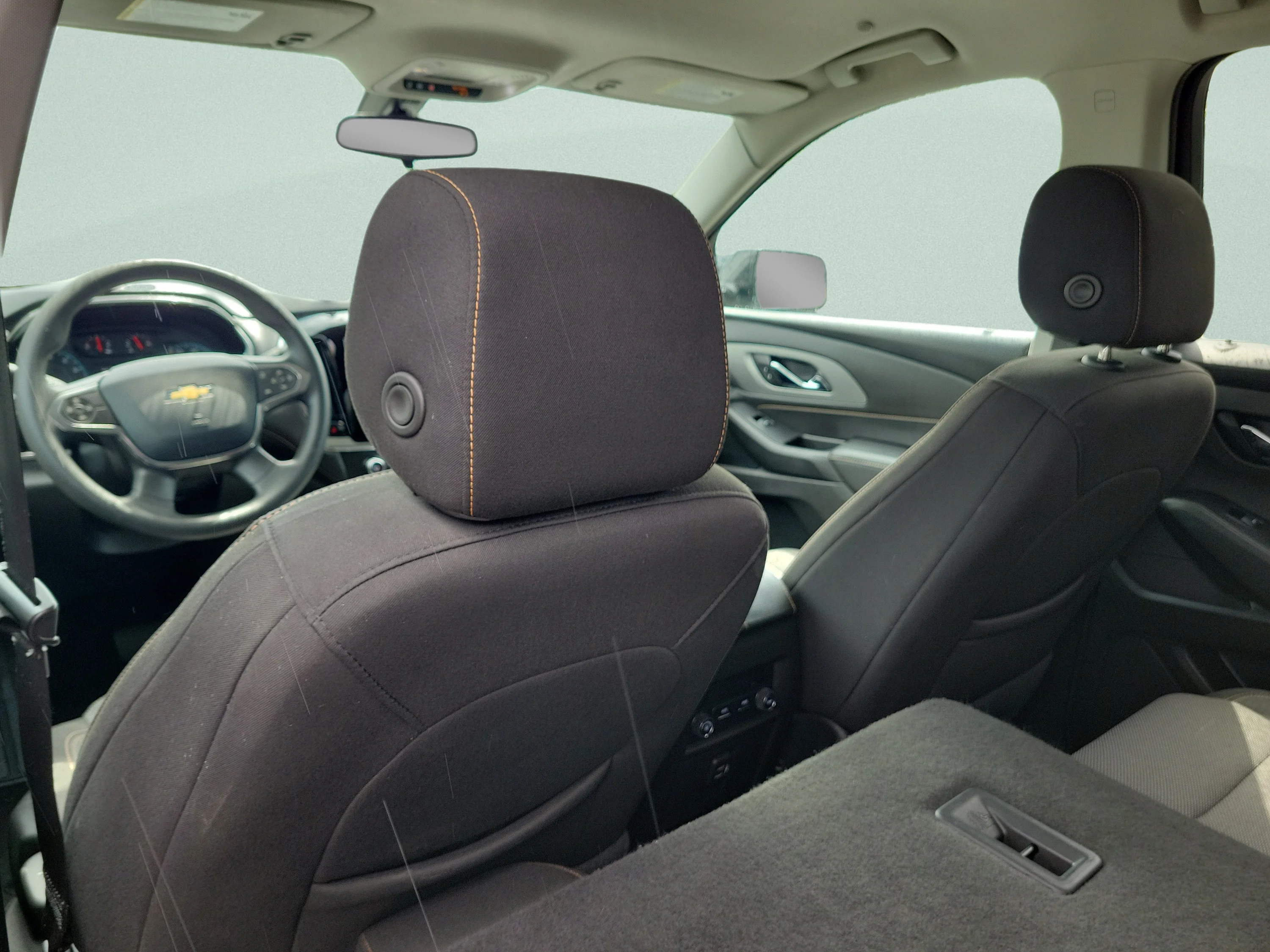 Used 2020 Silver Ice Metallic Chevrolet LS image 10