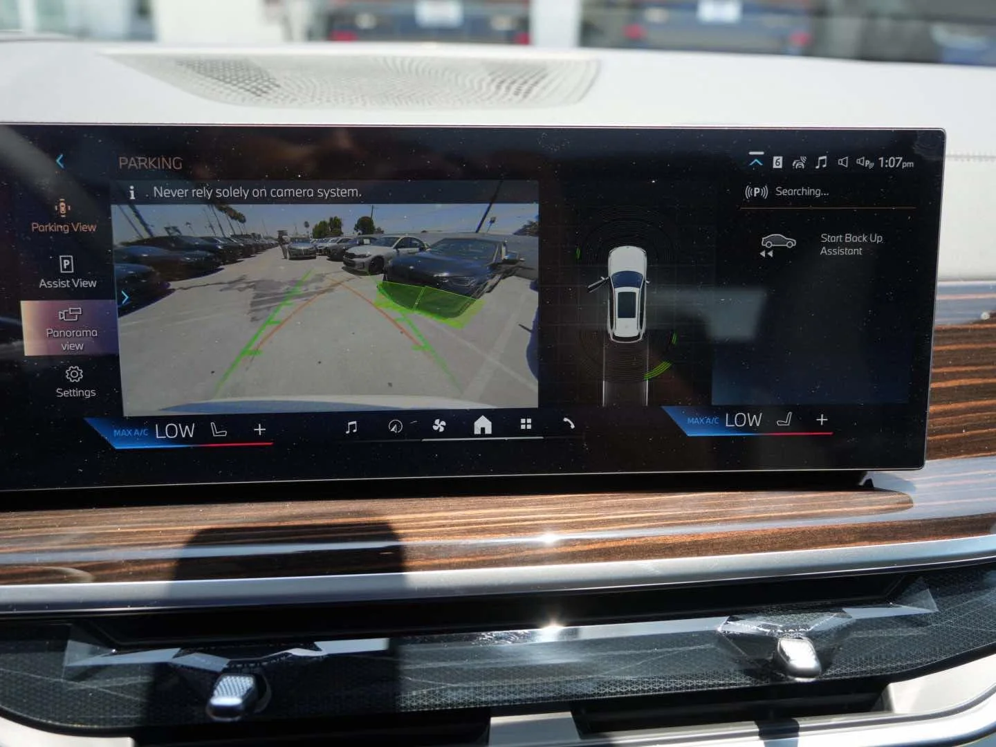 New 2026 Alpine White BMW sDrive40i image 25