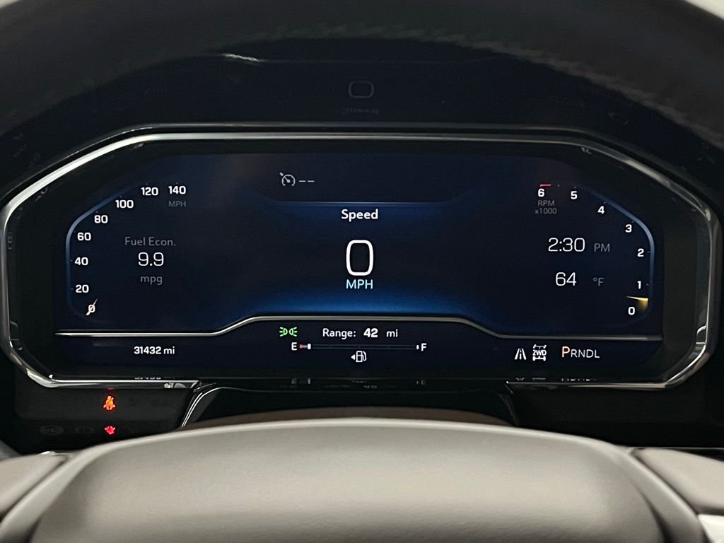 Used 2025 Cypress Gray Chevrolet LT image 21