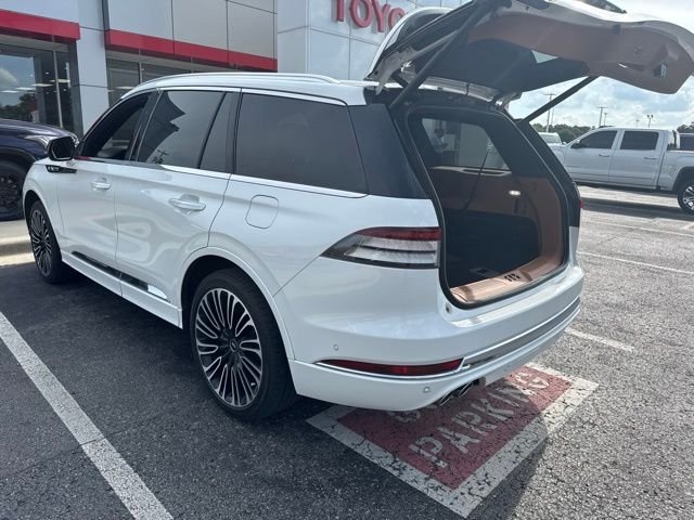 Used 2023 White Lincoln Black Label image 4