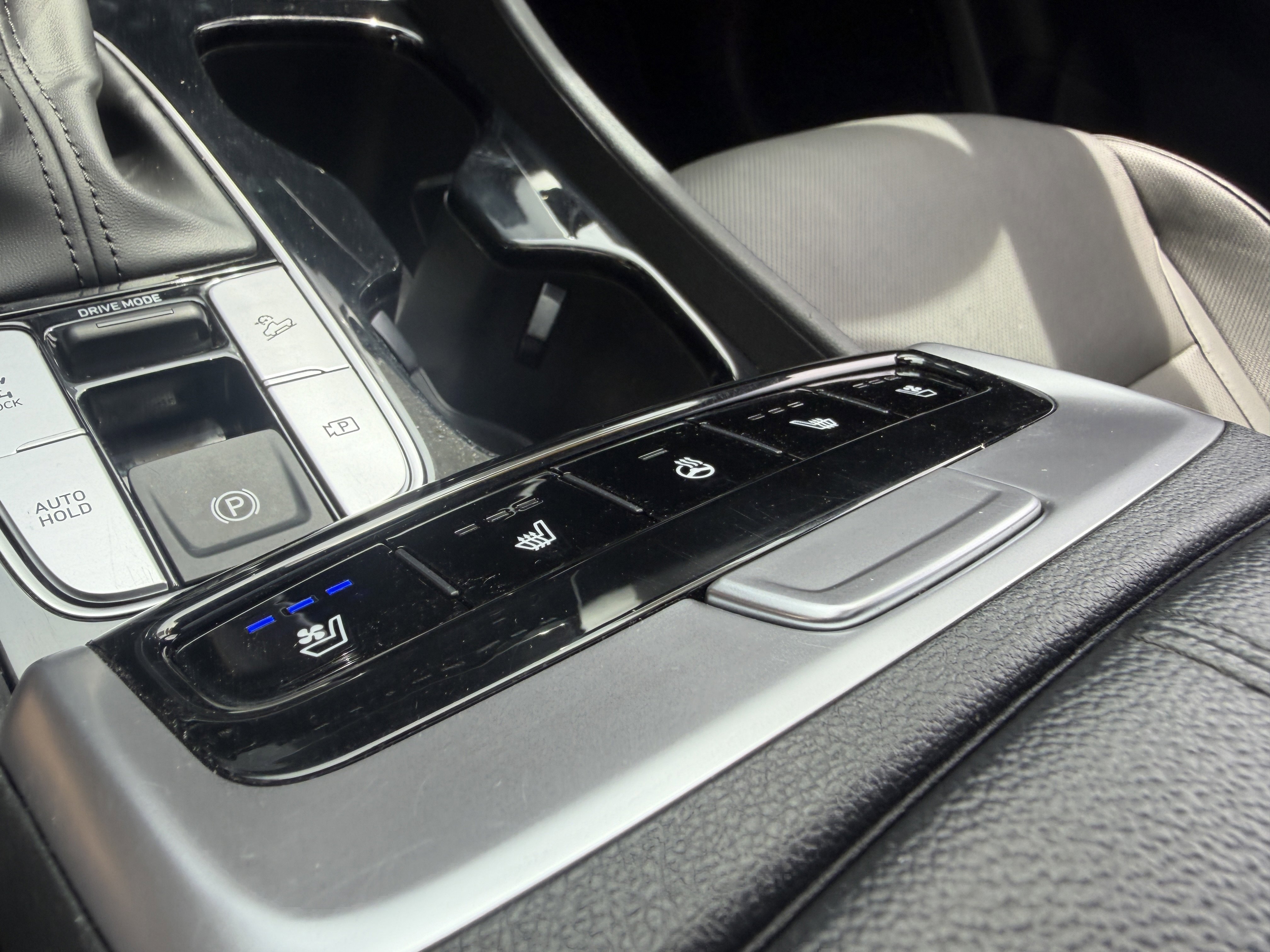 2023 Hyundai Santa Cruz Limited - Photo 42