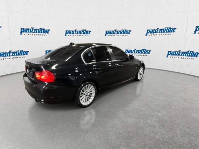 Used 2011 Black BMW 335i xDrive image 11