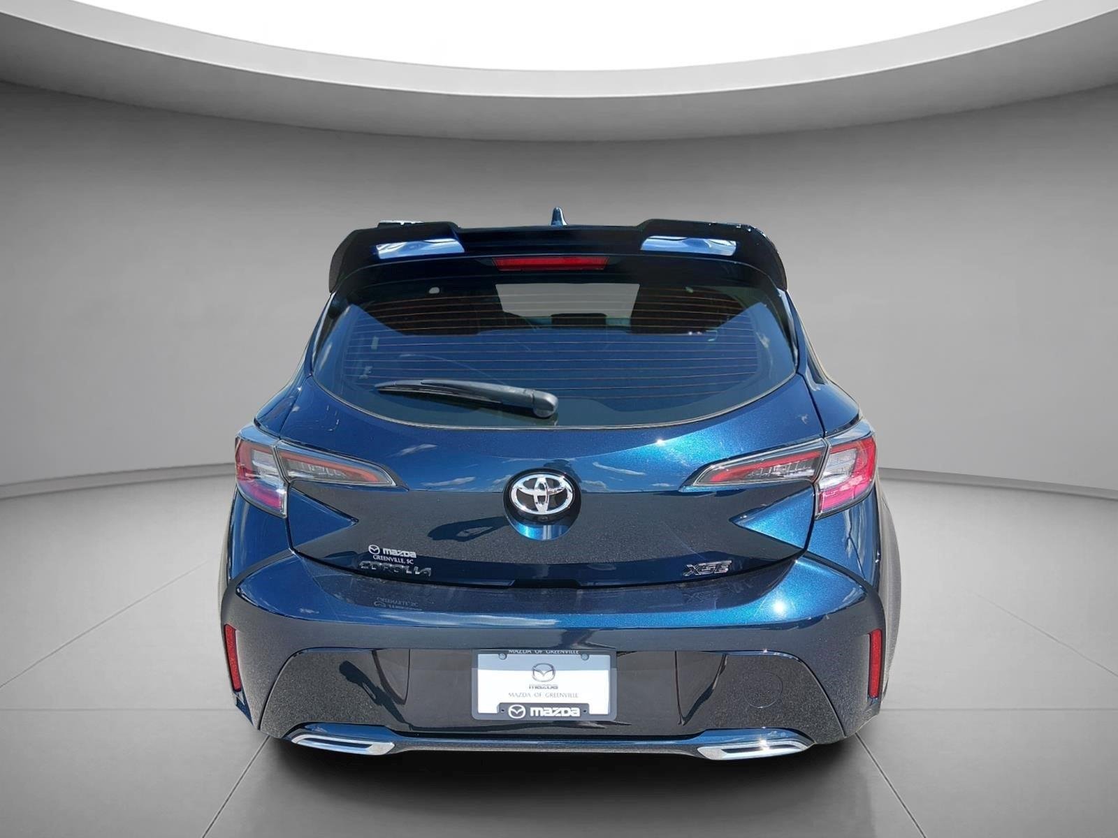 Used 2022 Galactic Aqua Mica TOYOTA XSE image 4