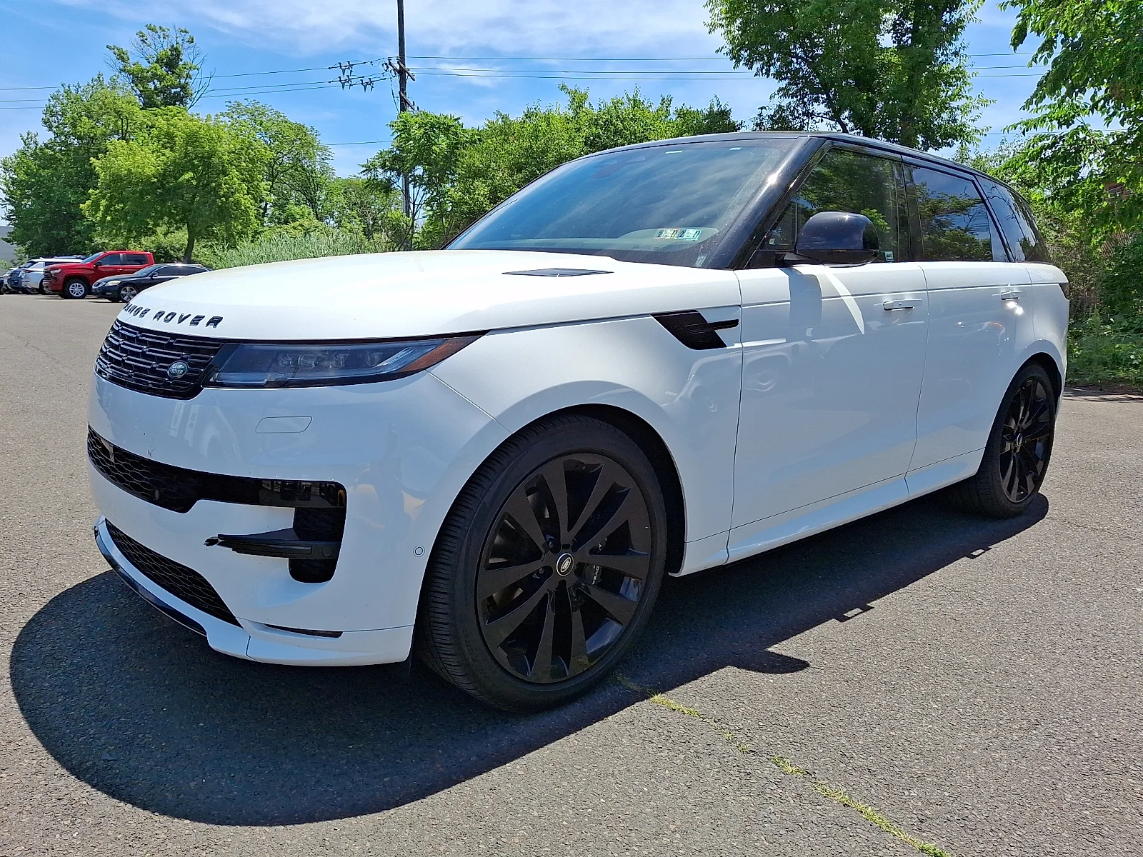 Certified Used 2024 Fuji White - 1AA Land Rover Dynamic SE image 1