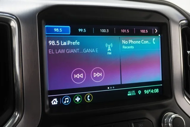 Used 2020 WHITE GMC Elevation image 32