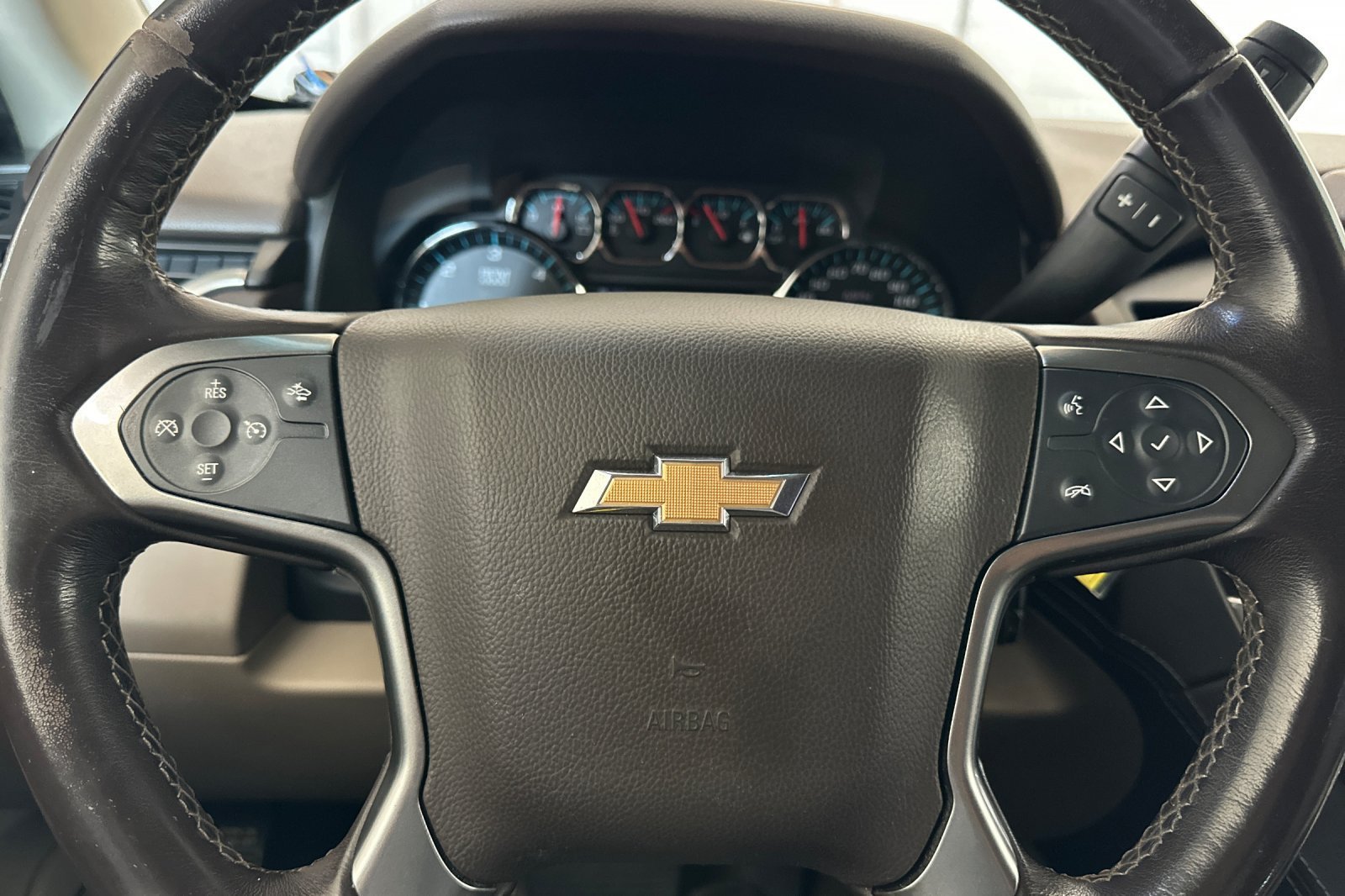 Used 2019 Gray Chevrolet LT image 24