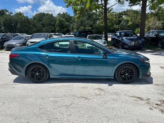 Used 2025 Ocean Gem Toyota SE image 18