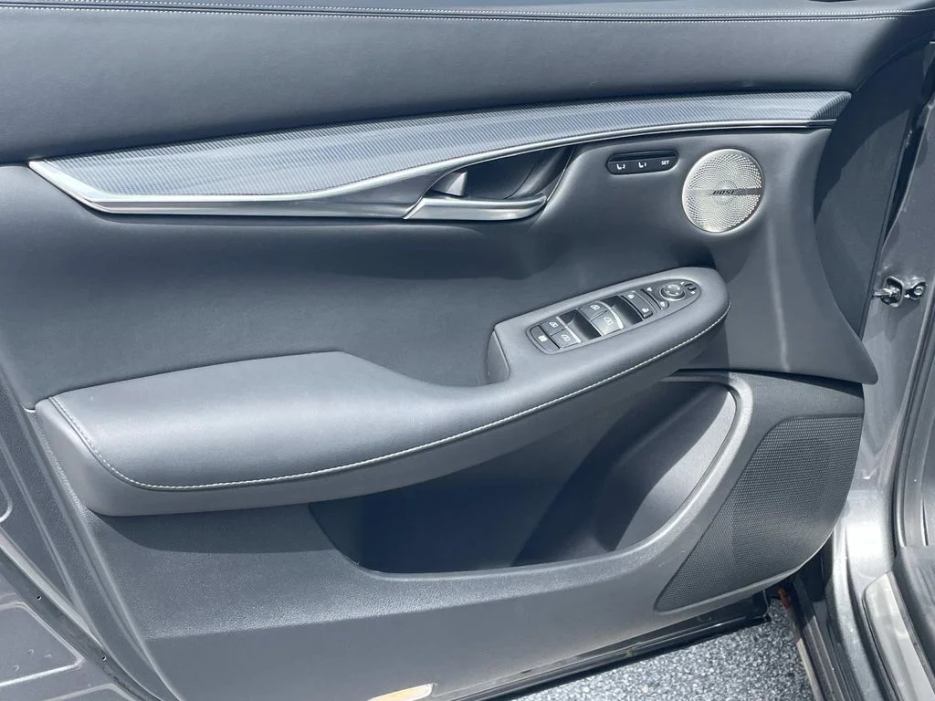 Used 2025 Gray INFINITI SPORT image 12
