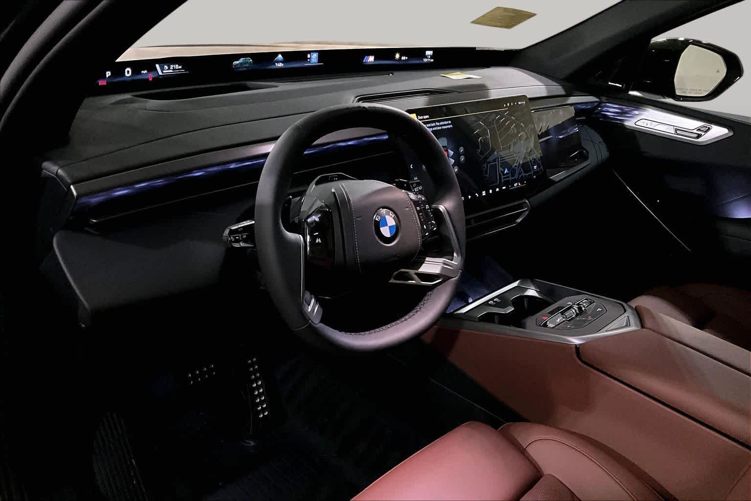 New 2027 Vancouver Green Metallic BMW 40 xDrive image 9