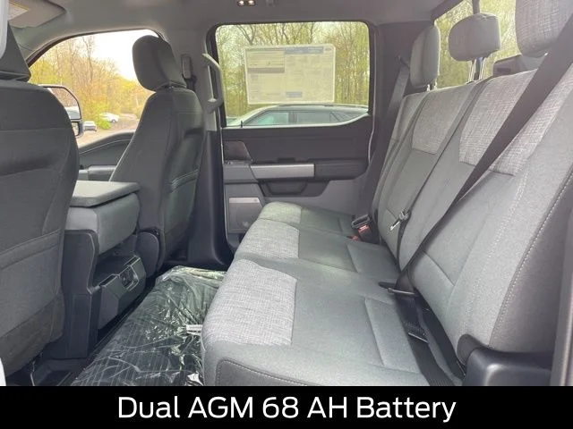 New 2026 Oxford White Ford F-350® XLT image 27
