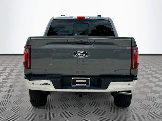 New 2026 Gray Metallic Ford Lariat image 5