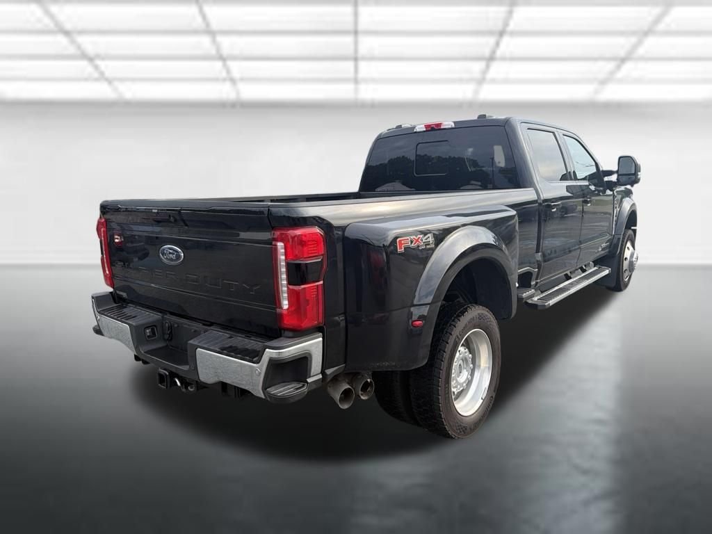 Used 2026 Black Ford XLT image 4