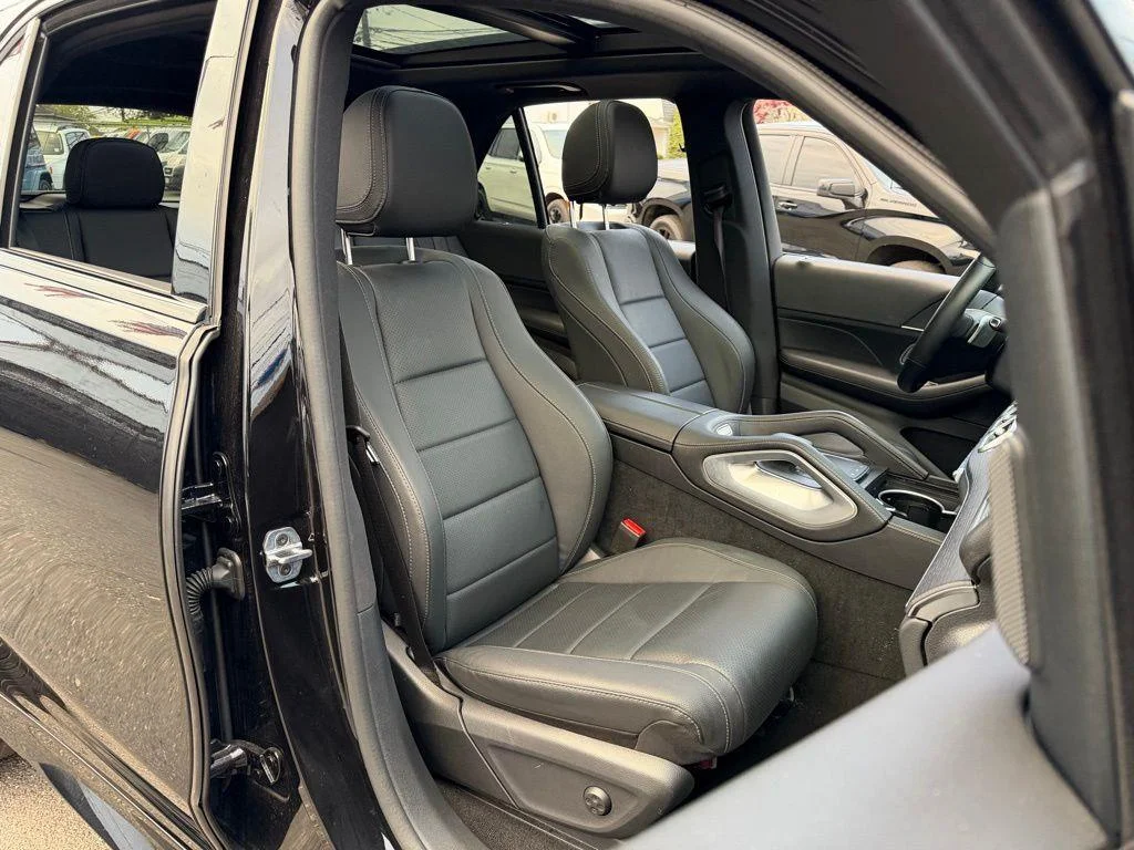 Used 2025 Black Mercedes-Benz GLE 350 image 11
