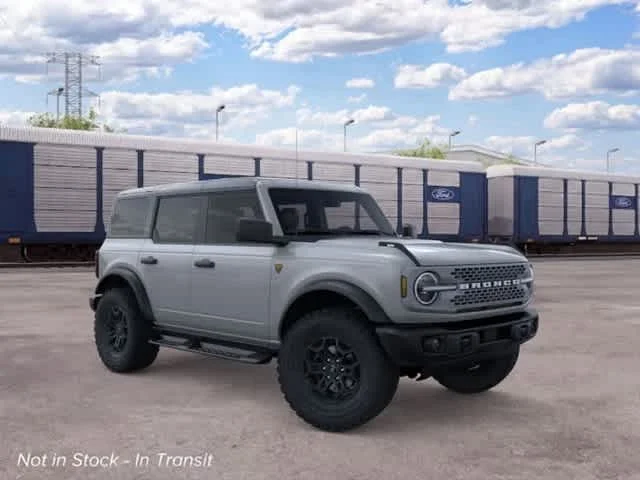 New 2026 Avalanche Gray Ford Badlands image 7