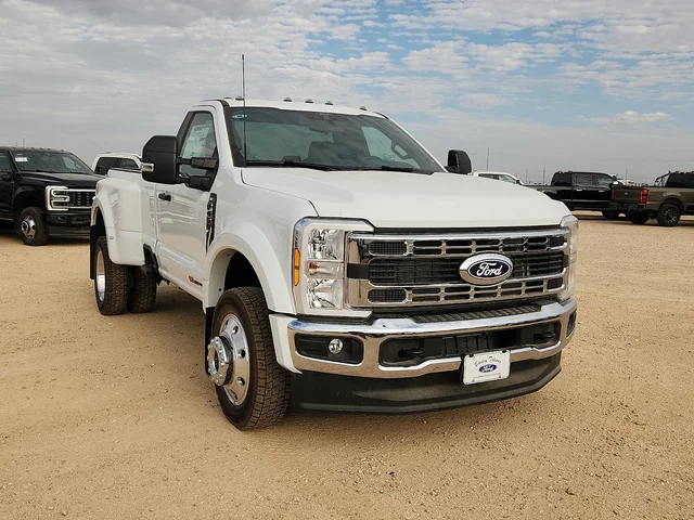 2027 Ford F-450 XLT