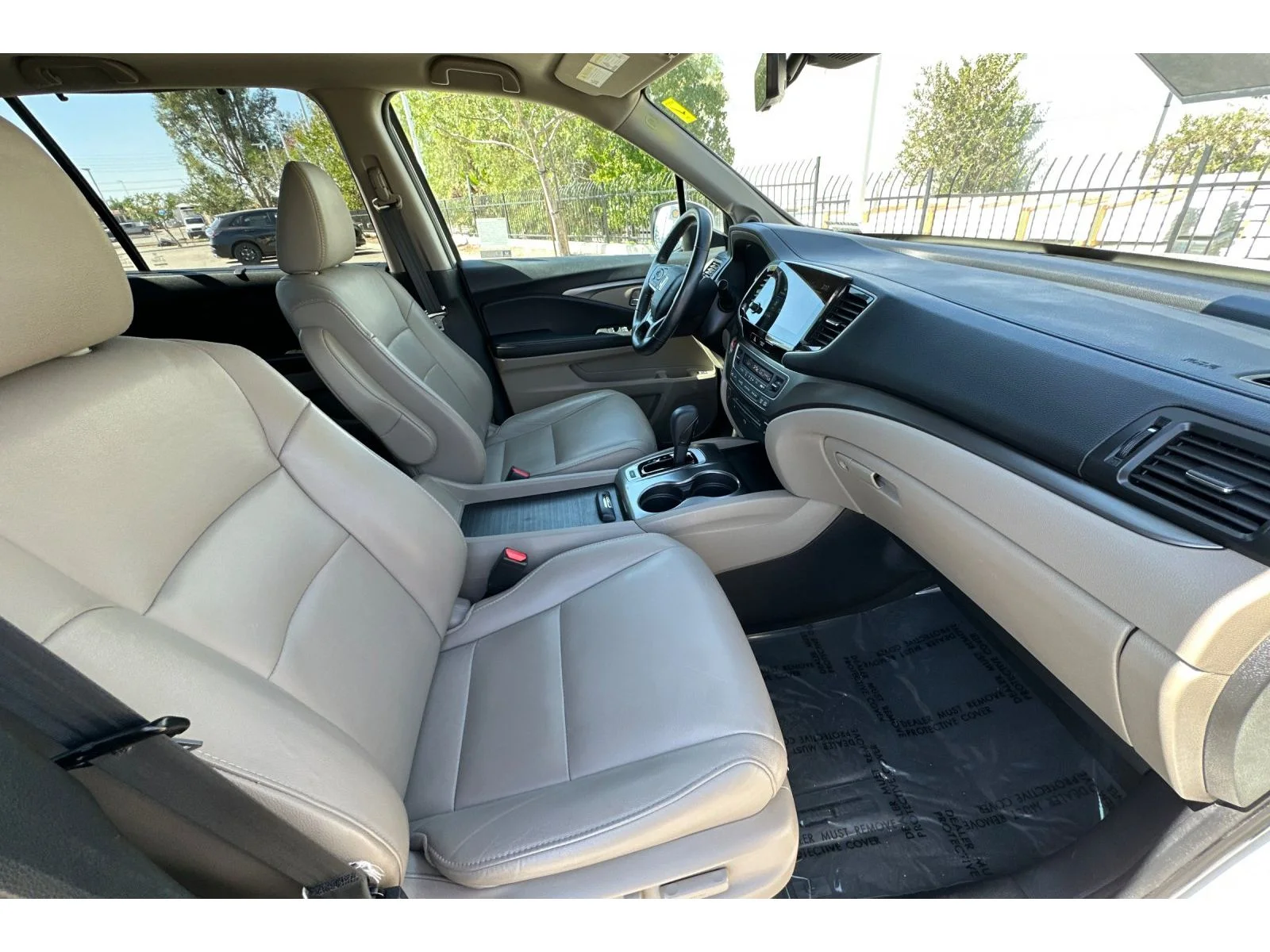 Used 2019 White Diamond Pearl Honda EX-L w/Navi & RES image 17