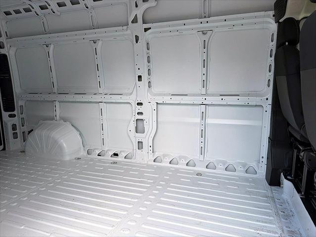 New 2026 Bright White Clear-Coat Exterior Paint RAM Tradesman image 6
