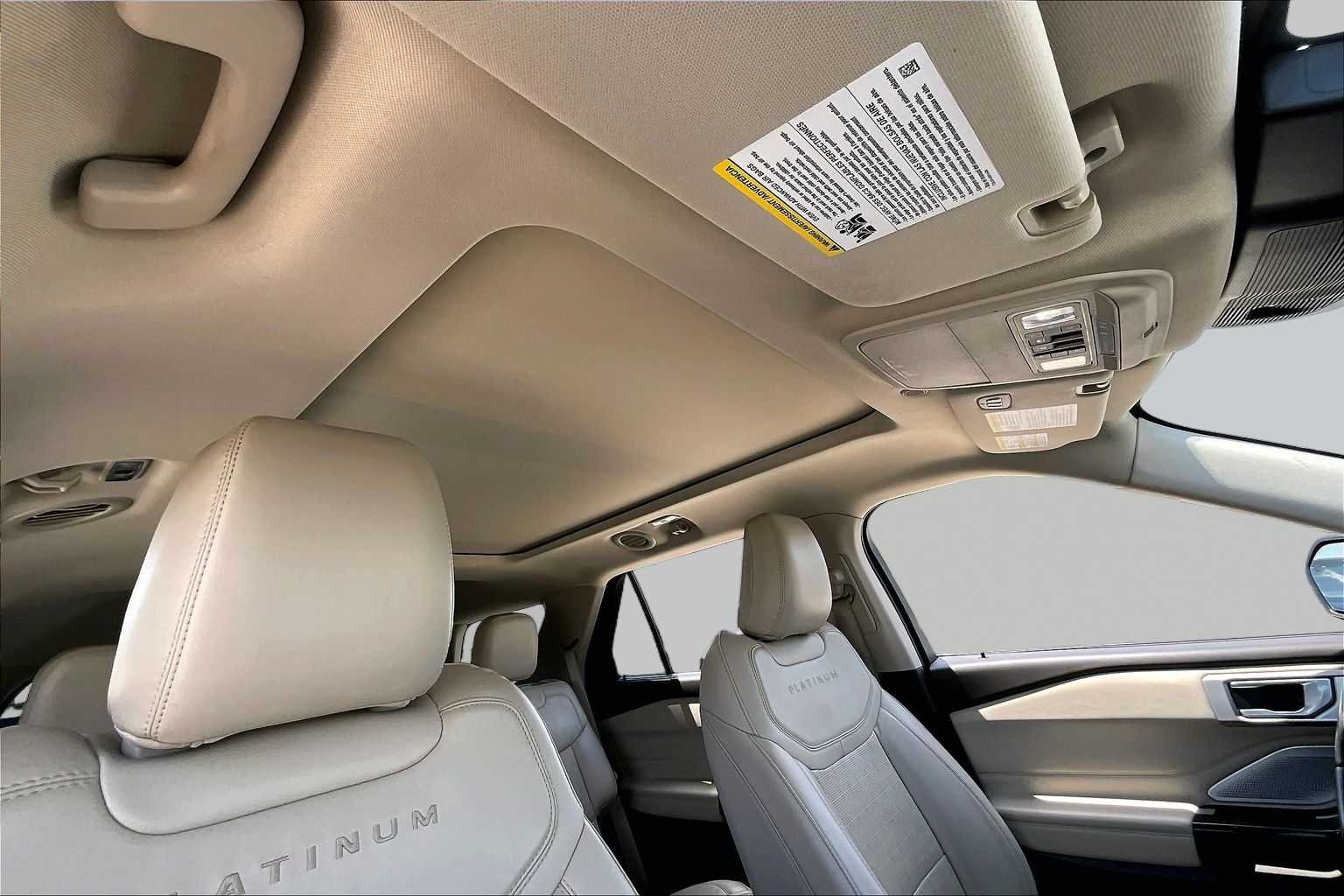 Used 2023 Star White Metallic Tri-Coat Ford Platinum image 13