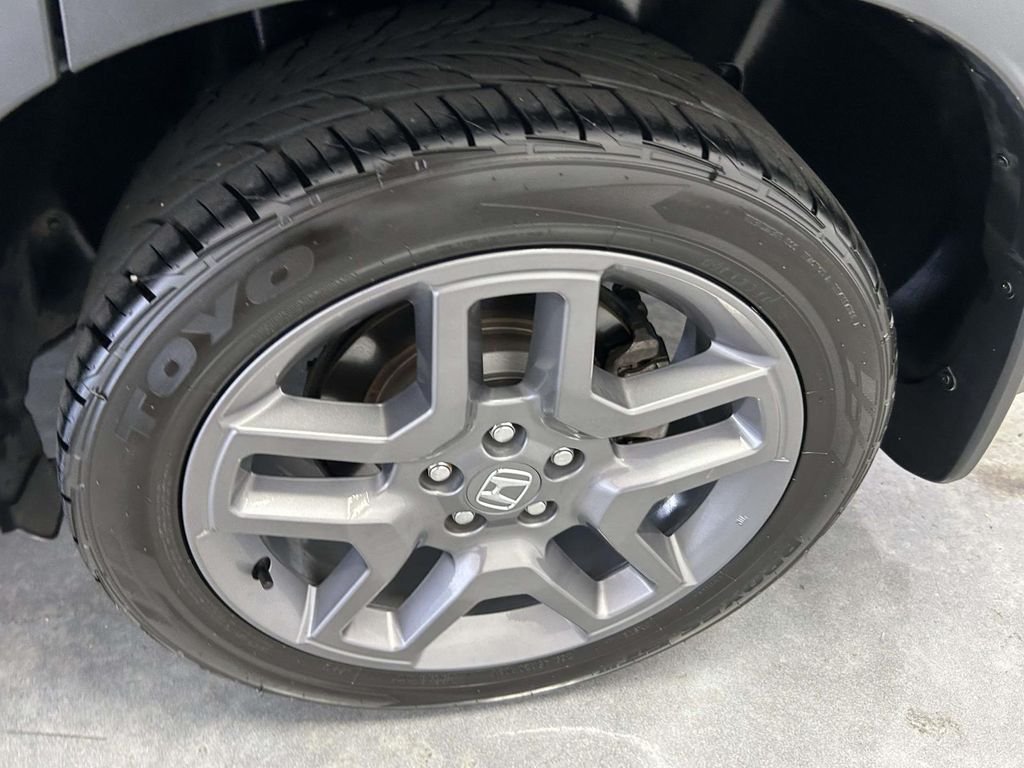 Used 2022 Blue Honda EX-L image 9
