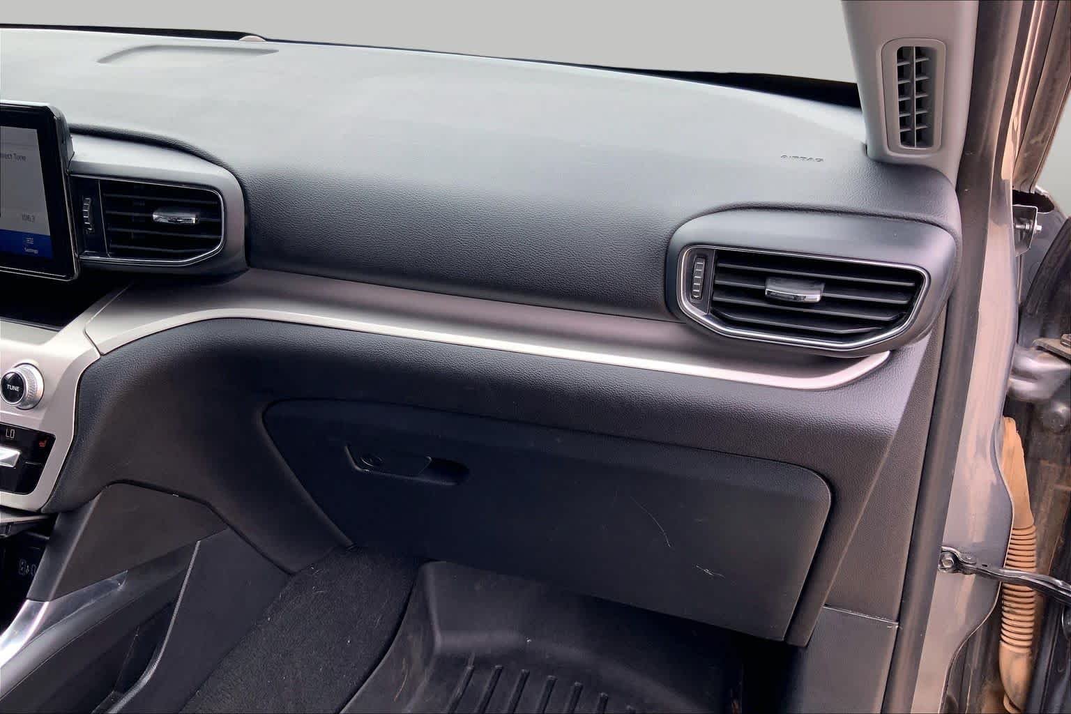 Used 2021 Carbonized Gray Metallic Ford XLT image 17