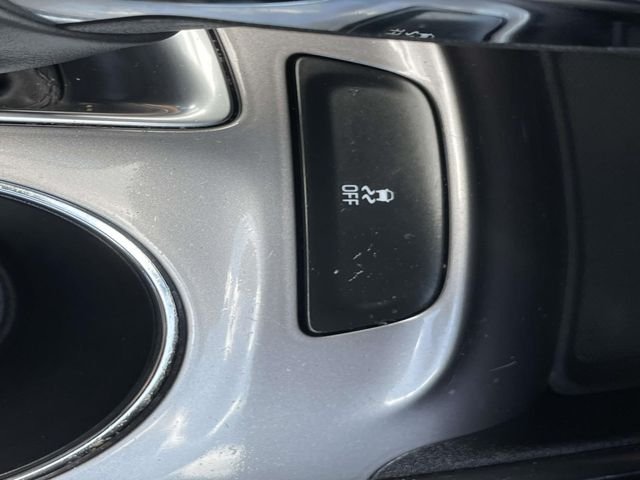 Used 2023 White Chevrolet LT image 29