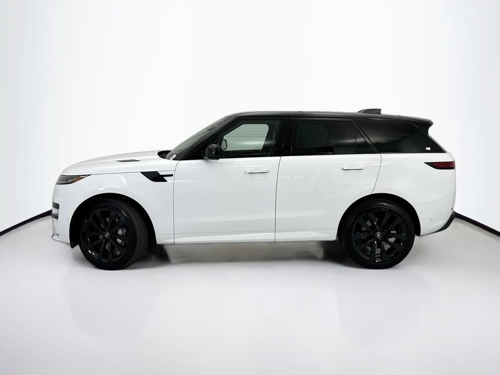 Certified Used 2025 Fuji White Land Rover Dynamic SE image 8