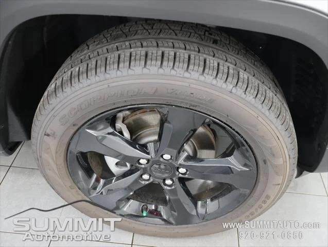 New 2026 Silver Zynith Jeep Limited image 3