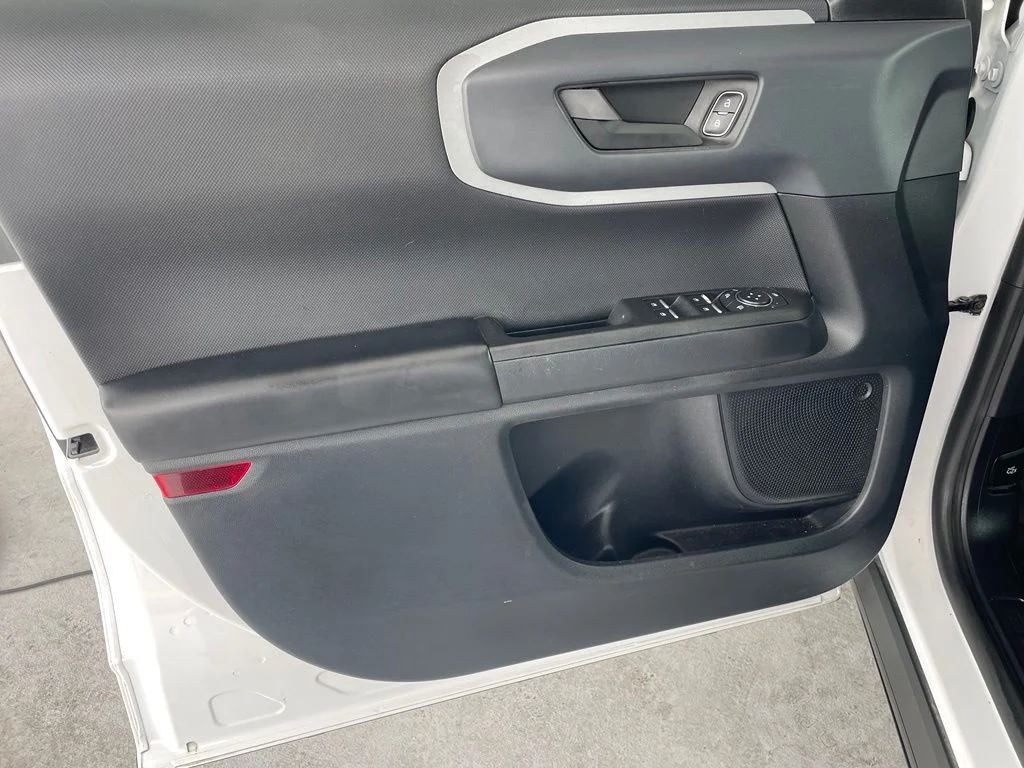 Used 2022 White Ford Big Bend image 9